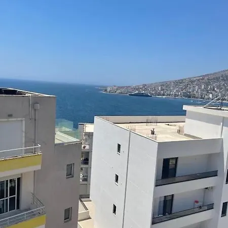 Genta's Place Apartment
